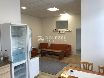 Predaj rodinný dom - polyfunkčný priestor na ul. Slovenská,  - 20