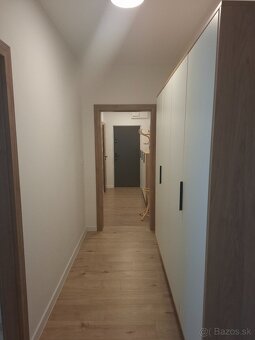 2 izbový byt - 60m2 - komplet rekonštrukcia - zariadené - 20