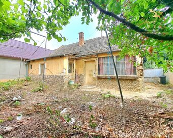 REZERVOVANÉ / Domček s veľkým potenciálom - 20