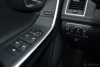 Volvo XC60 2.4 D5 AWD INSCRIPTION - 20