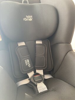 Detska autosedacka Britax Römer Dualfix 2 R 0-18kg - 20