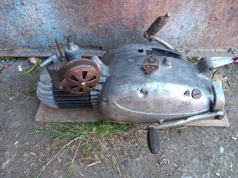 predám motor na Jawa 555 - 20