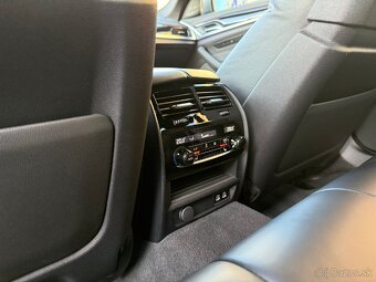 BMW M5 M550i Xdrive 4.4 V8 Twin-turbo 390kw FL v ZÁRUKE DPH - 20