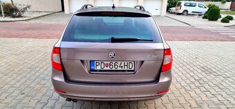 Škoda Superb Combi 2.0 Tdi 125kw 2012 DSG F1 Elegance Full - 20