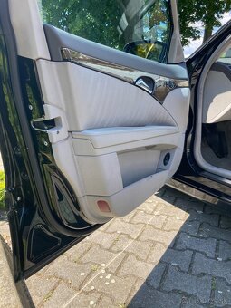 Predám Mercedens-Benz E280 - 20