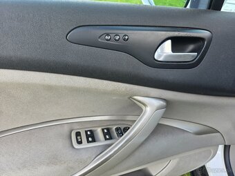 Citroen c5 1.6 htp 115 kw - 20