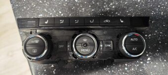 Diely interiéru Škoda Octavia 3 - 20