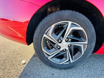 Predam Hyundai i30CW koni mild hybrid 117kw - 20