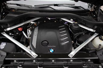 BMW X5 xDrive30d mHEV, odpočet, ZNÍŽENÁ CENA - 20