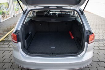 Volkswagen Passat Variant 2.0 TDI DSG - 20