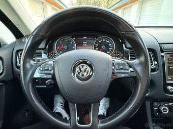 VW Touareg II 3.0 TDI V6 Executive - 20