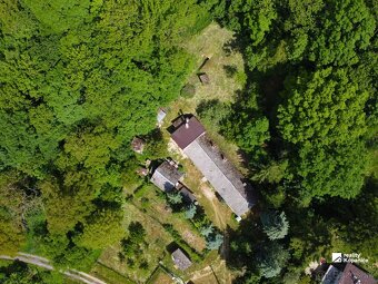 Dom s veľkým pozemkom, dielňami a kusom lesa - 20