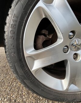 Peugeot 407SW 2,0HDi 100kW M6 - 20