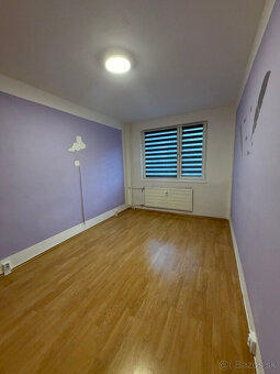 Prenájom 4-izbový byt v Handlovej - 20