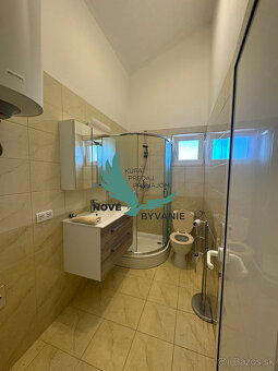 CHORVÁTSKO - EXKLUZÍVNE NA PREDAJ 4-IZBOVÝ APARTMÁN S VÝHĽAD - 20