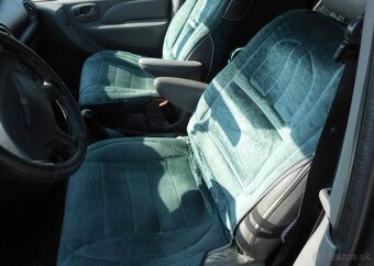 Chrysler Voyager 2,5 105 kW Digiklima nafta - 20