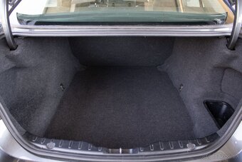 BMW f10 525dX Xdrive - nelakované - 20