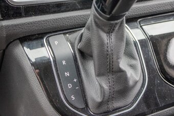 Volkswagen Multivan 2.0 BiTDI BMT Highline 4MOTION DSG - 20