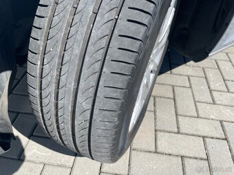 Audi A4 B9 Combi 2.0TDi 140kW Quattro ČR - 20