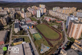 REZERVOVANÝ: 3-izb. zrenovovaný byt s lodžiou, Košice - 20
