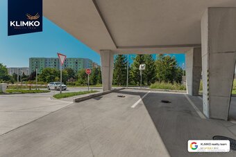 Exkluzívny 3-izbový byt s priestrannou terasou a kompletným - 20
