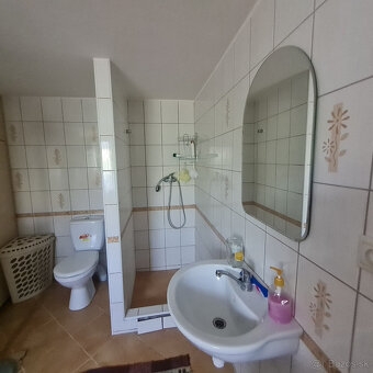 EXKLUZÍVNY RODINNÝ DOM, CHATA S KRÁSNYM VÝHĽADOM A TERASOU K - 20