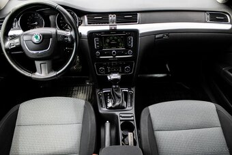 Škoda Superb Combi 2.0 TDI CR 140k Ambition DSG - 20