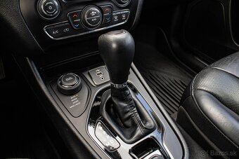 Jeep Cherokee 2.2 Diesel 143kW A/T 4x4 Koža, Odpočet DPH - 20
