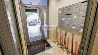 Kancelária na prenájom – 100 m2 s výhľadom na... - 20