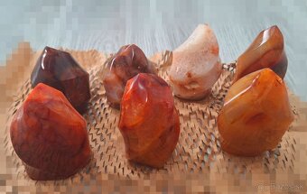 Kryštál - Karneol plameň (viacero druhov) - 20