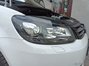 VOLKSWAGEN TOURAN 2.0 TDI CR 103 kW DSG6 MATCH BI-XENÓN - 20
