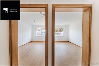 TRNAVA REALITY - DOM V ŠTANDARDE s prístreškom a terasou, ob - 20