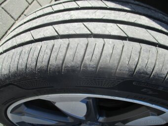 VOLVO XC70 2,4D5 151kw AWD SUMMUM GPS Radar 2011 - 20