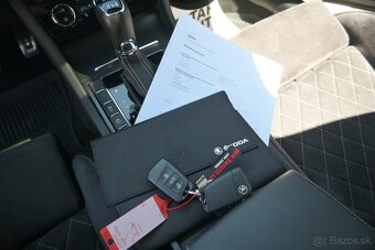 Škoda Superb Combi 2.0 TDI SCR Sportline 4x4 DSG - 20