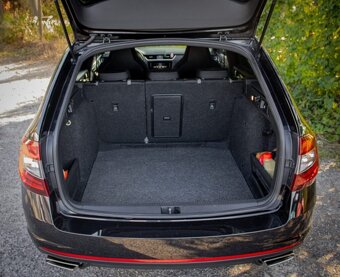 Škoda Octavia Combi 2.0 TSI RS DSG - 20