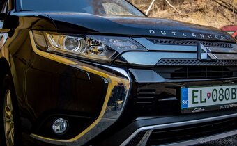 Mitsubishi Outlander PHEV 2.4 AWD - 20