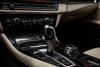 BMW 520d xDrive, HUD, Harman/Kardon - 20