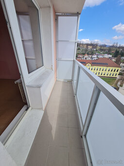 PREDAJ: 3izbový byt v centre Brezna 84m2 - 20