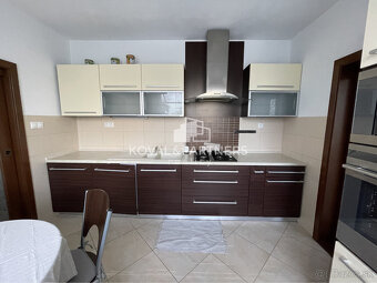 Prenájom 3 izbového bytu s balkónom v Nitre na Partizánskej - 20