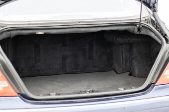 Mercedes-Benz S-triedy 500 (2000) - 20