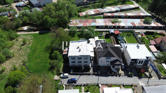 EXKLUZÍVNE NA PREDAJ:  3.podlažný dom v meste Snina - 20