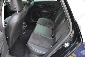 SEAT LEON III 2.0 TDI FR, KOŽA, R18, XENÓNY, NAVI, TEMPOMAT - 20
