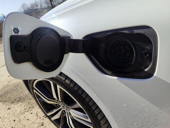 Volvo v60 R-Design 2.0 hybrid 4x4 PHEV - 20