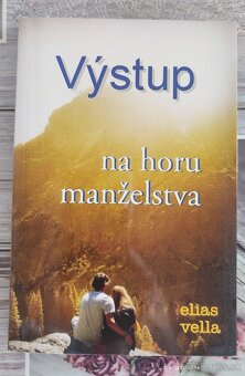 Náboženská literatúra a knižky o výchove a vzťahoch - 20