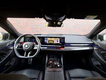 BMW M5 xDrive Touring 727PS, Nový model, - 20