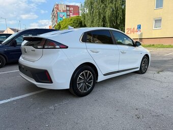 Hyundai Ioniq Facelift 40KWh Electric model: 2021 - 20
