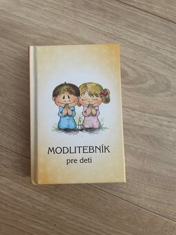 KNIŽKY RÔZNEHO DRUHU - 20