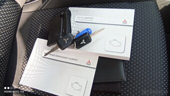 MITSUBISHI  OUTLANDER  2,0   MIVEC  2WD   CVT - 20