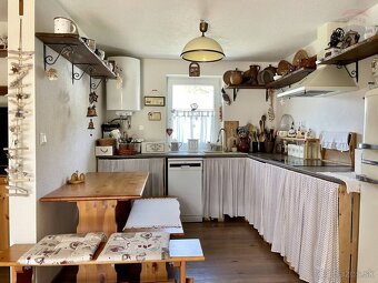 REZERVOVANÉ: Rodinný dom na rekreačné využitie v turisticky  - 20