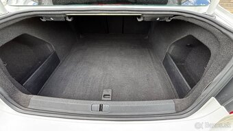Volkswagen Passat 2.0 TDI BMT 170k Highline - 20